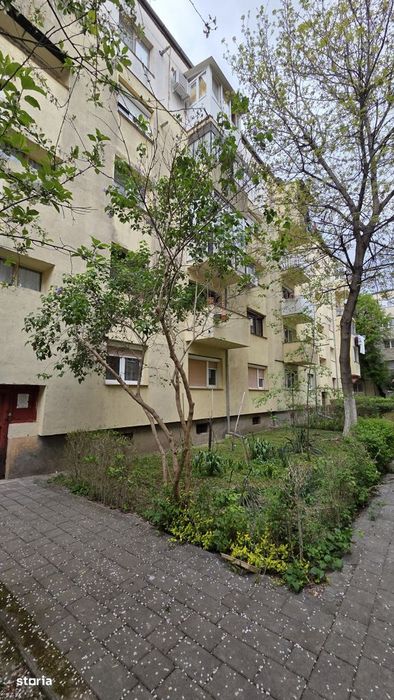 Apartament 2 camere – Micro 16, Piata Rodului