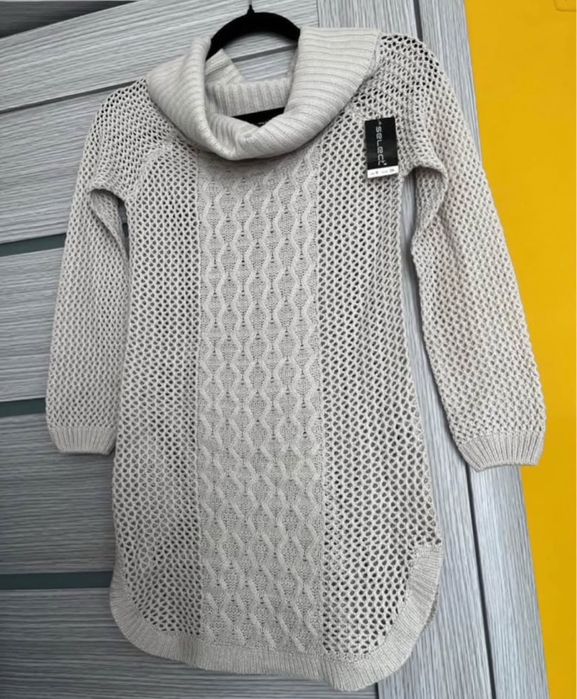 Pulover dama cu guler, nou cu eticheta