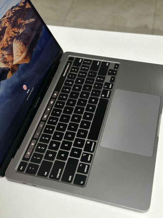 Macbook Pro 2020 срочно!