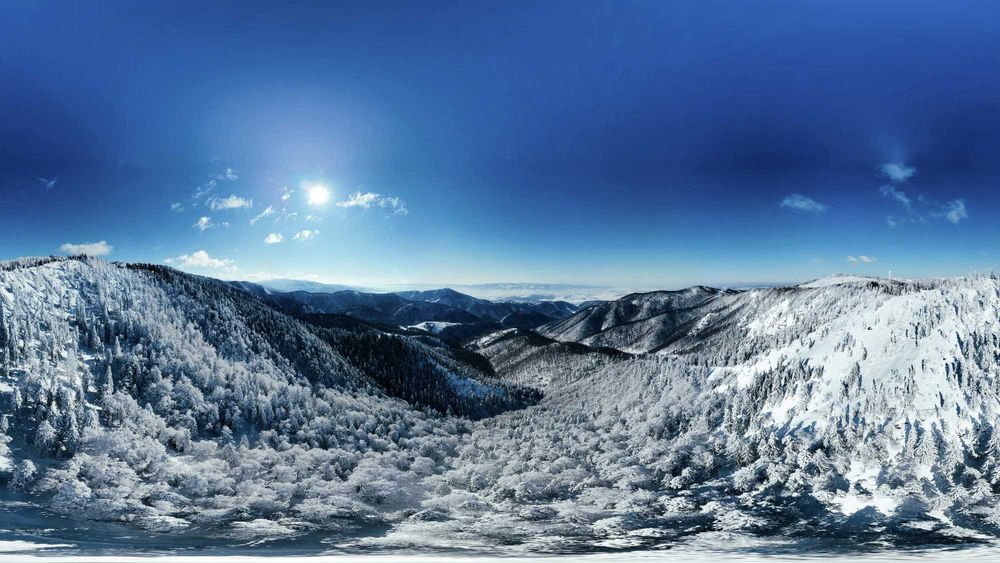 Foto-video aerian cu dronă profesională pentru afacerea ta