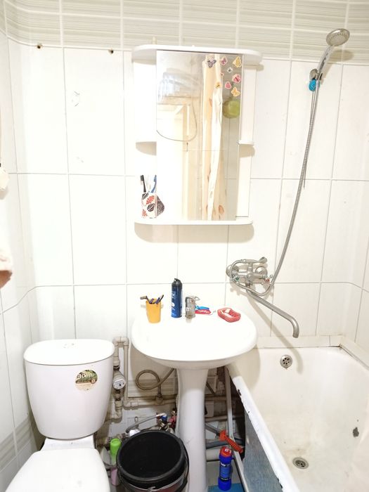 Продам 1 х комн . 6-41, 4 этаж.