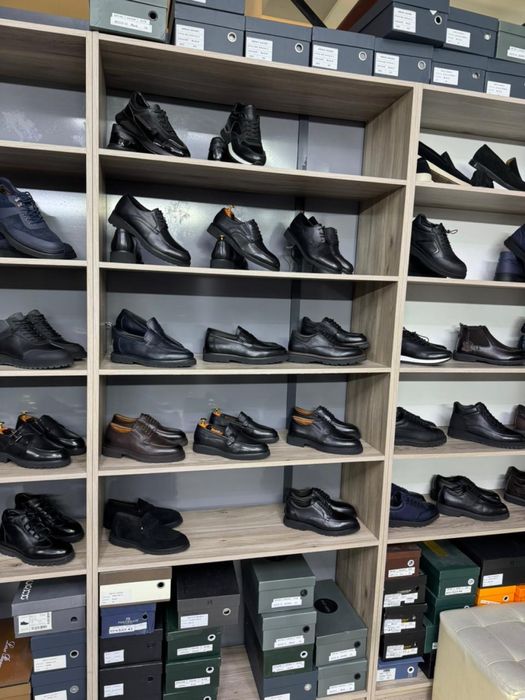 Саудаға арналған витриналық полка