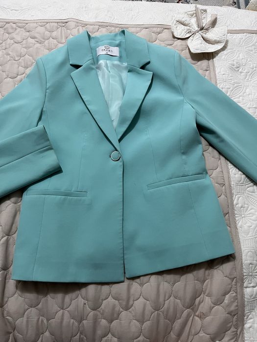 Продам Пиджак женский