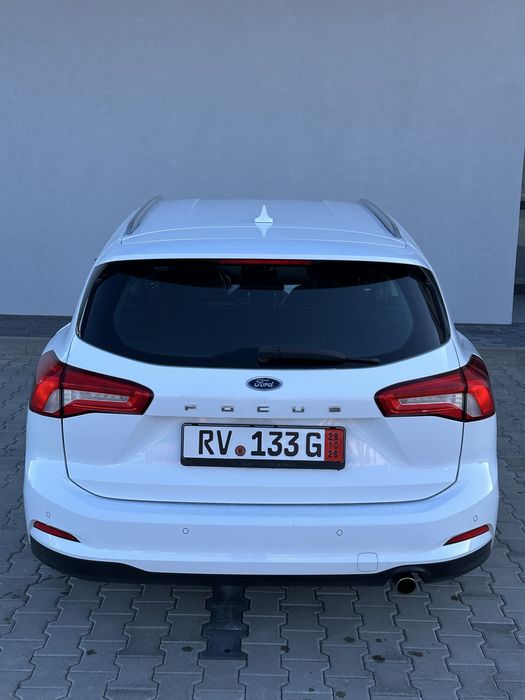 FORD Focus 2019 — imagine 5