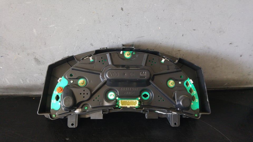 Ceasuri bord diesel opel corsa c x01 88311302 13214770ln 110080162038 87001437