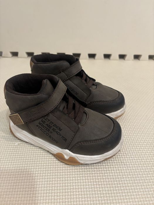 Нови детски боти,  и боти,ботуши като нови