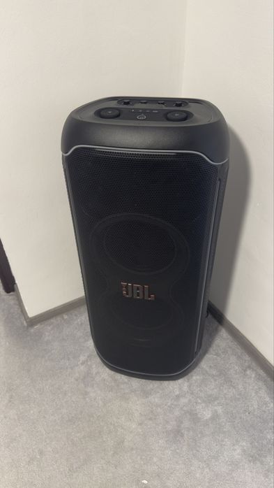 Inchiriez boxa JBL  partybox ultimate