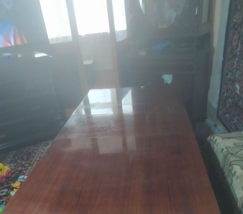 Стол книжка в отличном состоянии