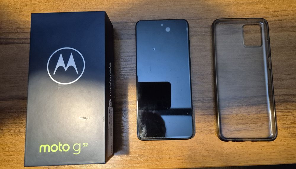 Телефонен апарат Motorola moto g32
