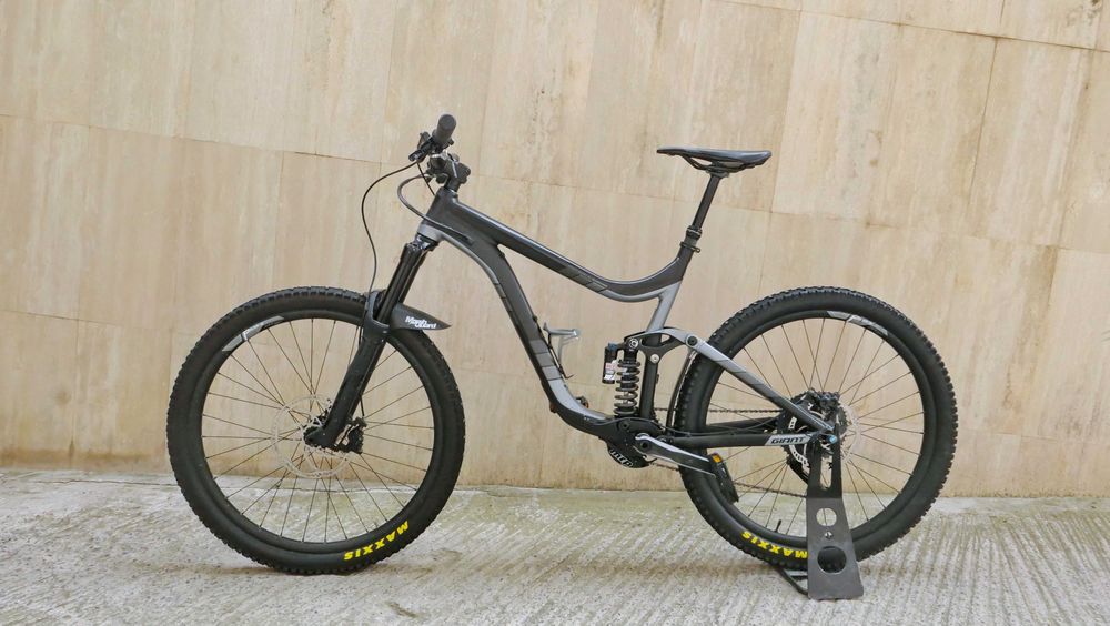 Giant Reign, 27.5 Enduro, RockShox Pike 160 мм, Shimano SLX/XT 1x11, Shigura 4 бутала