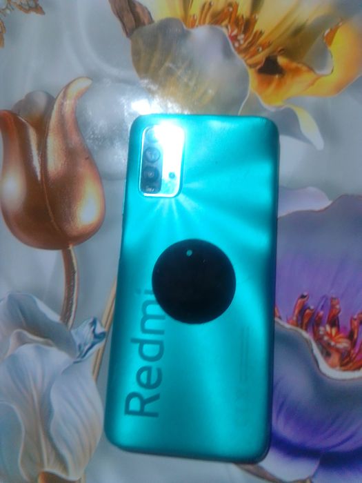 Telefon sotiladi