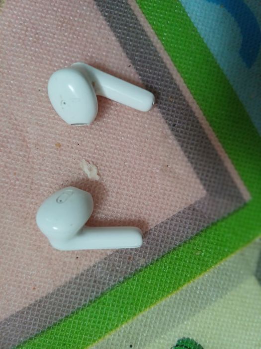 Продаю Наушники XTREON S61 белый