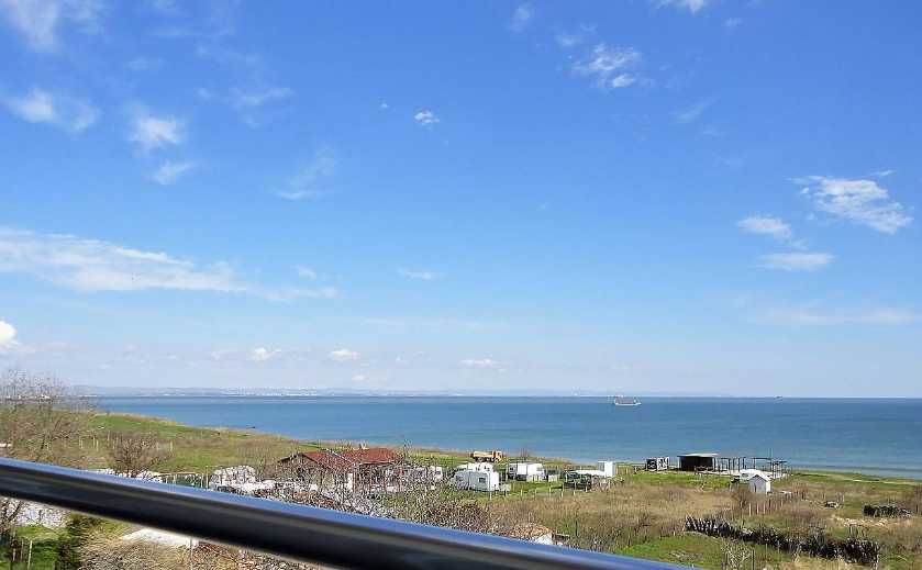 Дава се под наем Двустаен апартамент в Бургас, Крайморие - 70 кв.м за 180 € - Снимка #7