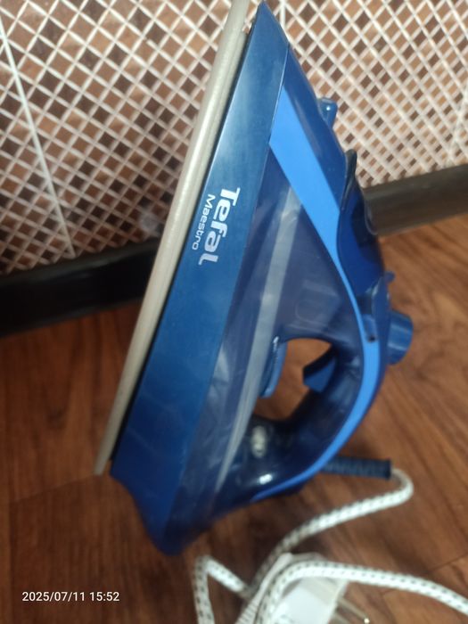 Утюг новый Tefal