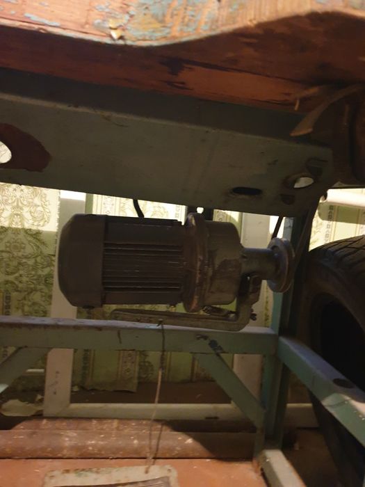 швейная машина продаётся