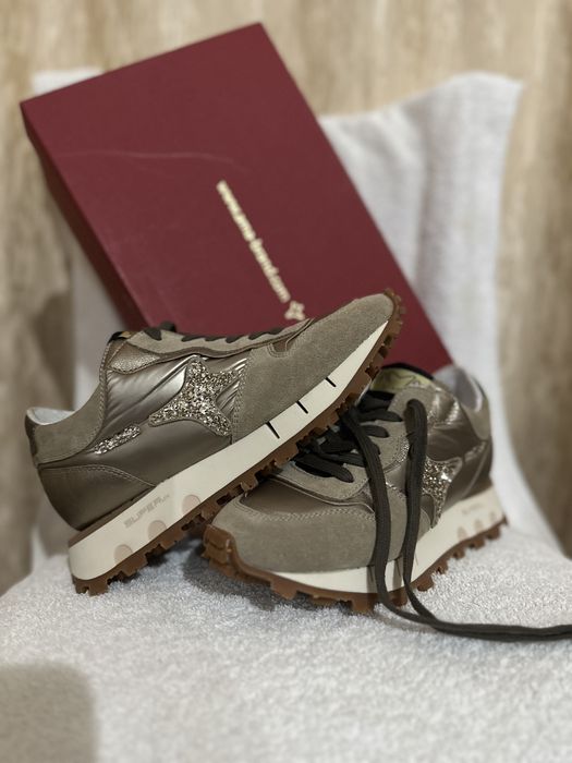 Дамски маратонки AMA BRAND 36 Номер