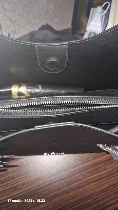 Продам новую сумку Basconi