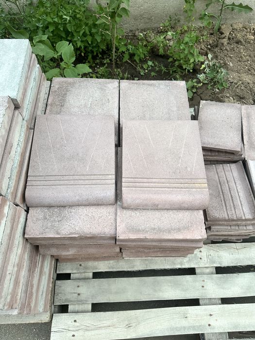 Брусчатка и лестничные ступени