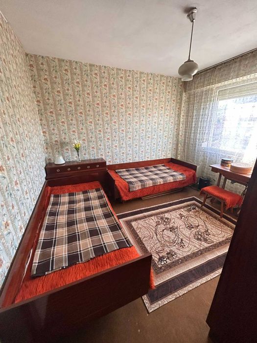 Продавам 2- стаен апартамент гр. Лясковец