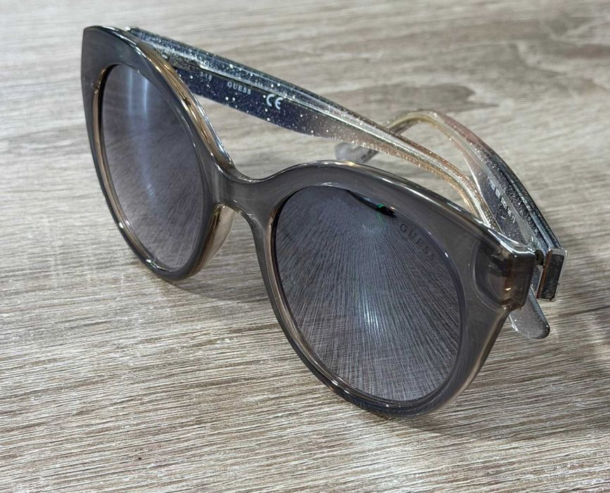 Слънчеви очила Guess GU7553