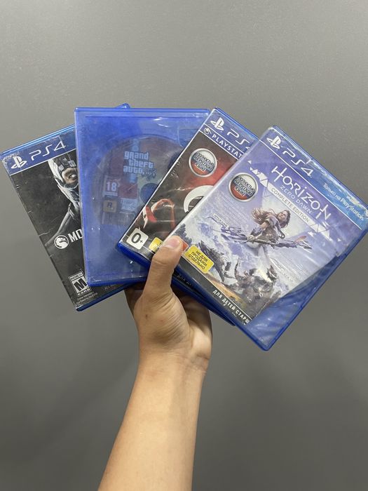 Продам  PlayStation 4 slim 1терабать