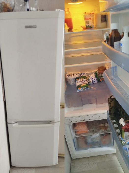 Продам два холодильника в рабочем состоянии.