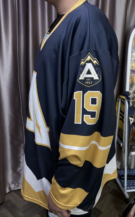 продам джерси ХК Алматы