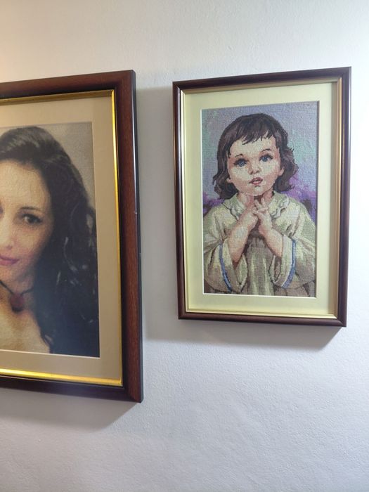 Goblen înrămat cusut recent