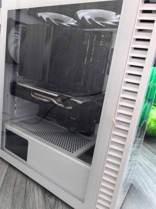 Гейм Ryzen Ryzen 5 5600, RX 570 8GB, 16GB DDR4, 120Gb SSD, 500GB HDD