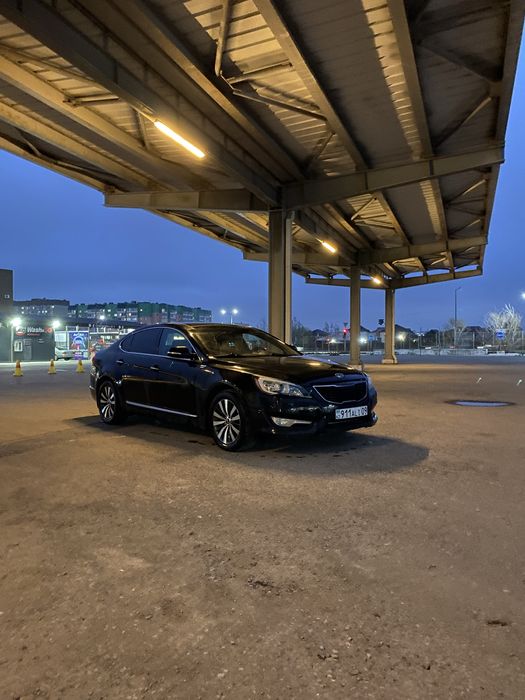 Kia Cadenza 2012