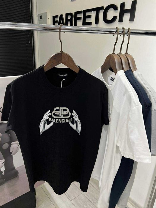 Премиум мъжки тениски.