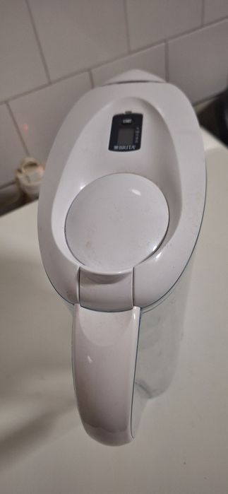 Cana filtranta Brita Aluna.