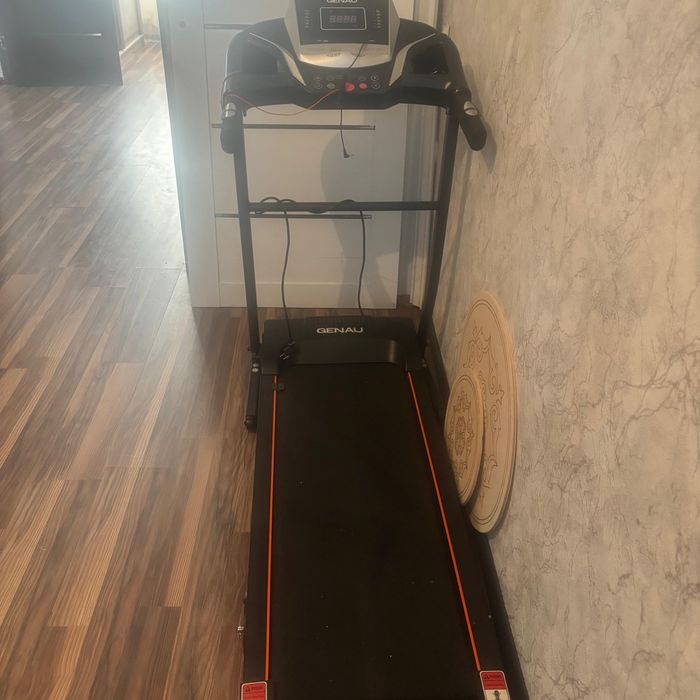 Продам беговую дорожку и грушу