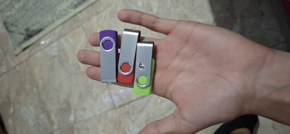 Радио за кола 4+100w