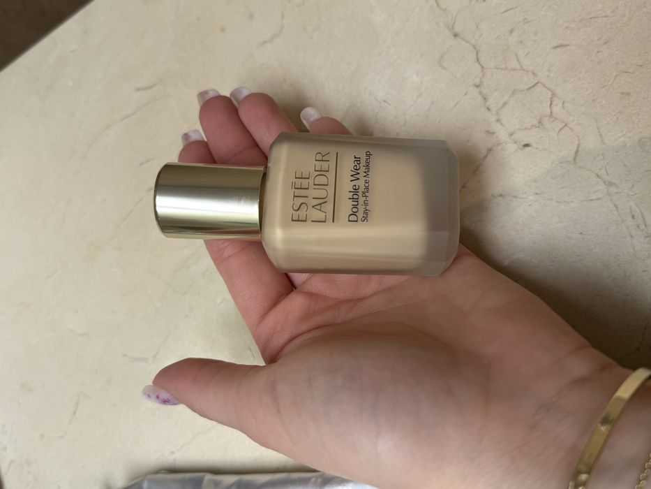 Fond de ten Estee Lauder doublewear