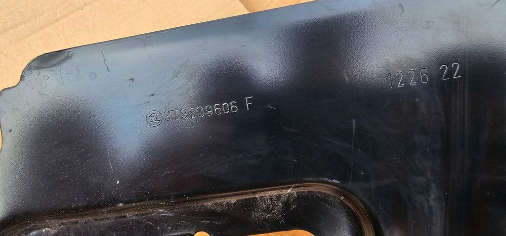 Aripa dreapta spate Skoda Superb 2 combi 2009 - 2015