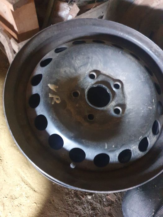 Set 4 anvelope cu jenti