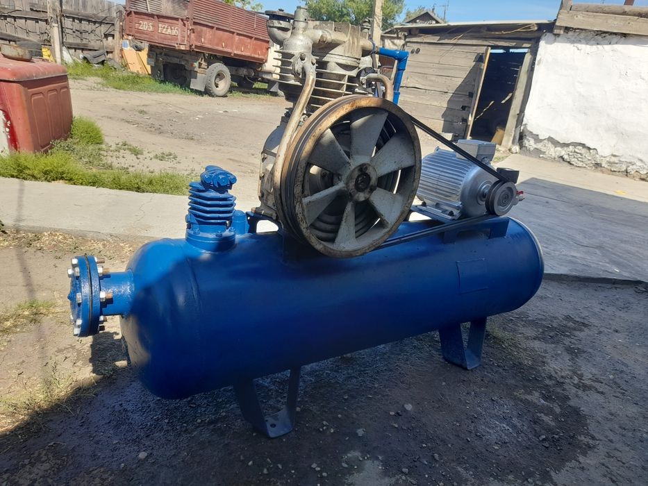 Компресор промышленный обмен