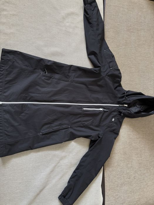 Тънко яке/горнище Helly Hansen