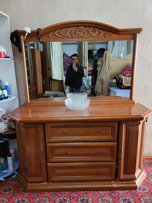 Продаю свой мебель