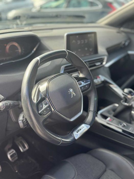 Peugeot 5008 GT LINE, an 2018, 7 locuri