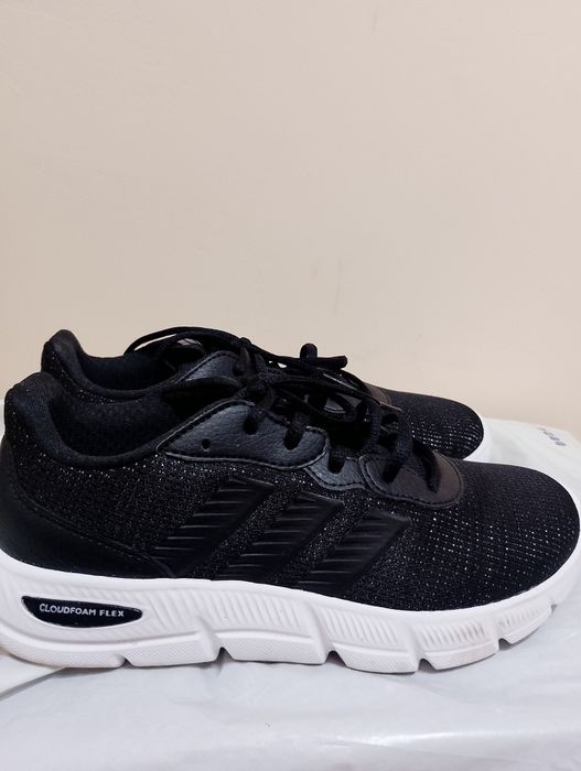 Маратонки Adidas