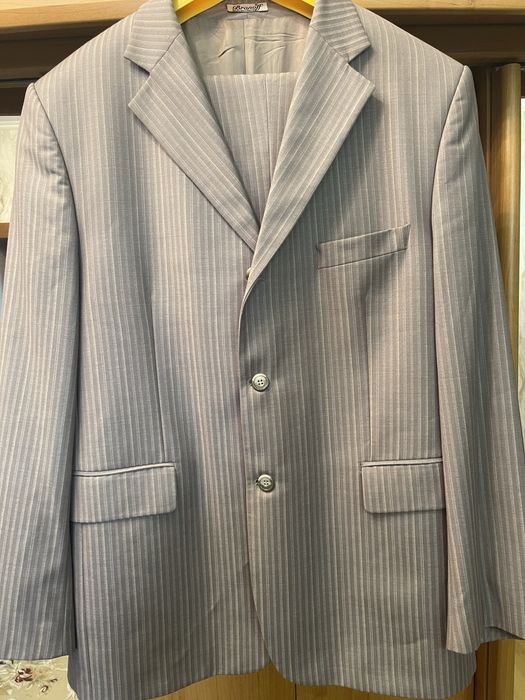 Костюм мужской в отличном состоянии