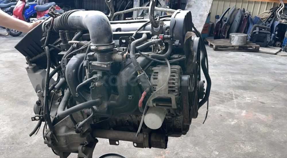 Двигатель Форд Фокус zetec 1.8