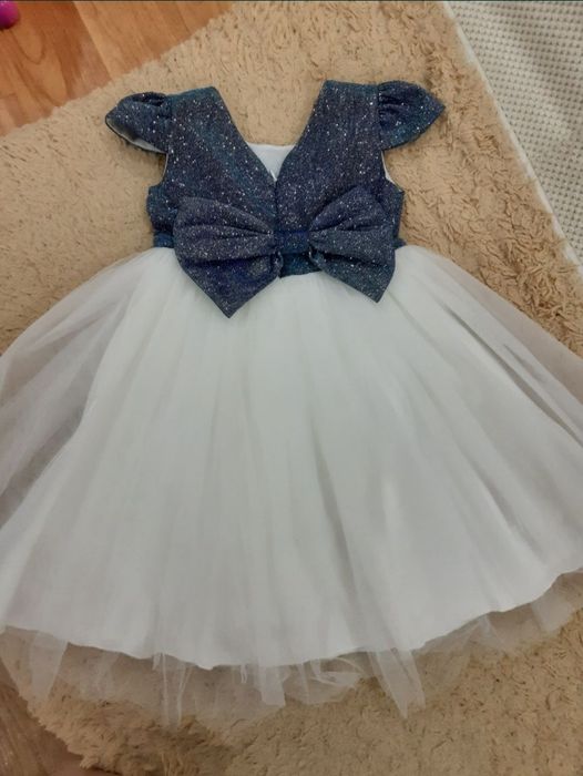 Платье на девочку