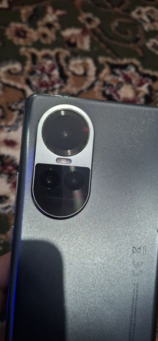 Продаётся OPPO Reno 10 pro
