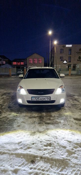 Продам приору 2013 год