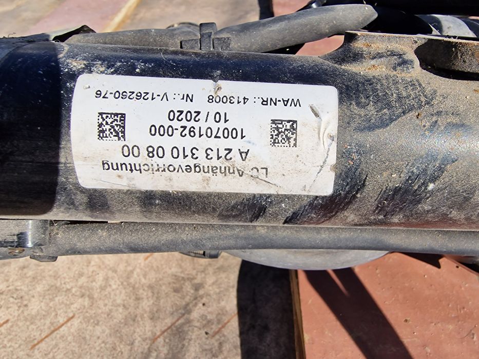 Mercedes Benz E W213 теглич