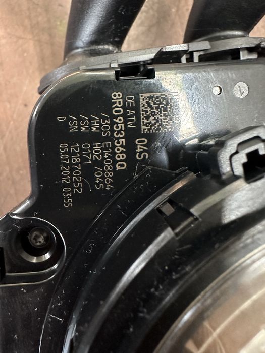 Spira cu manete semnal pilot audi a4 b8 a5 a6 q5 2012-2015 8R0953568Q