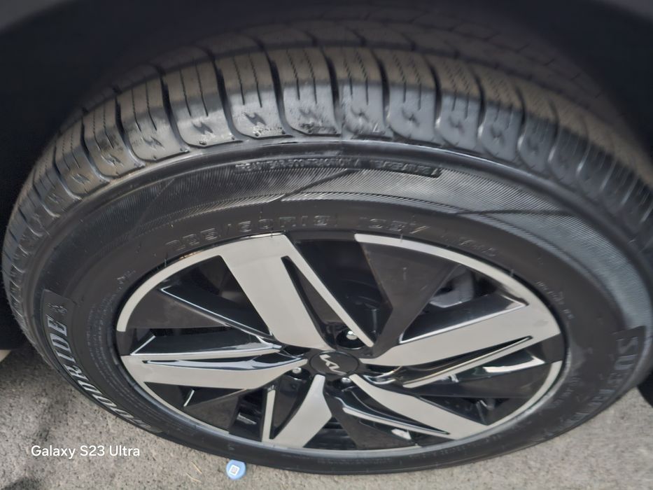 Kia Sorento  5 kishilik